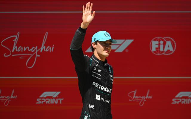 蜂鸟电竞-F1中国站冲刺赛拉塞尔夺冠 法拉利双车紧随其后